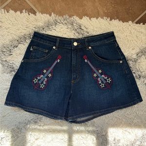 Love Moschino denim shorts size 4